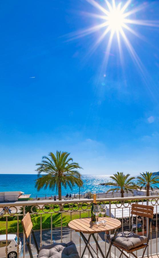 Appartamento Fronte Mare A Ospedaletti By Wonderful Italy Luaran gambar